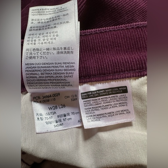 Levi’s Premium Wedgie Fit Straight Corduroy Pants Purple - Picture 14 of 16